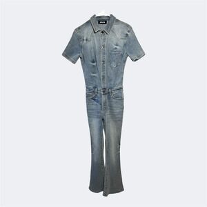 SEROYA Fallon Jumpsuit Size Small Light Wash Denim Sorrento Flared-Leg Stretchy